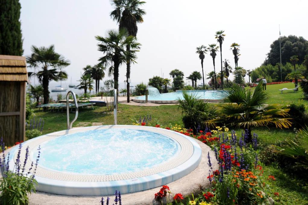 Du Parc Hotel 4*
