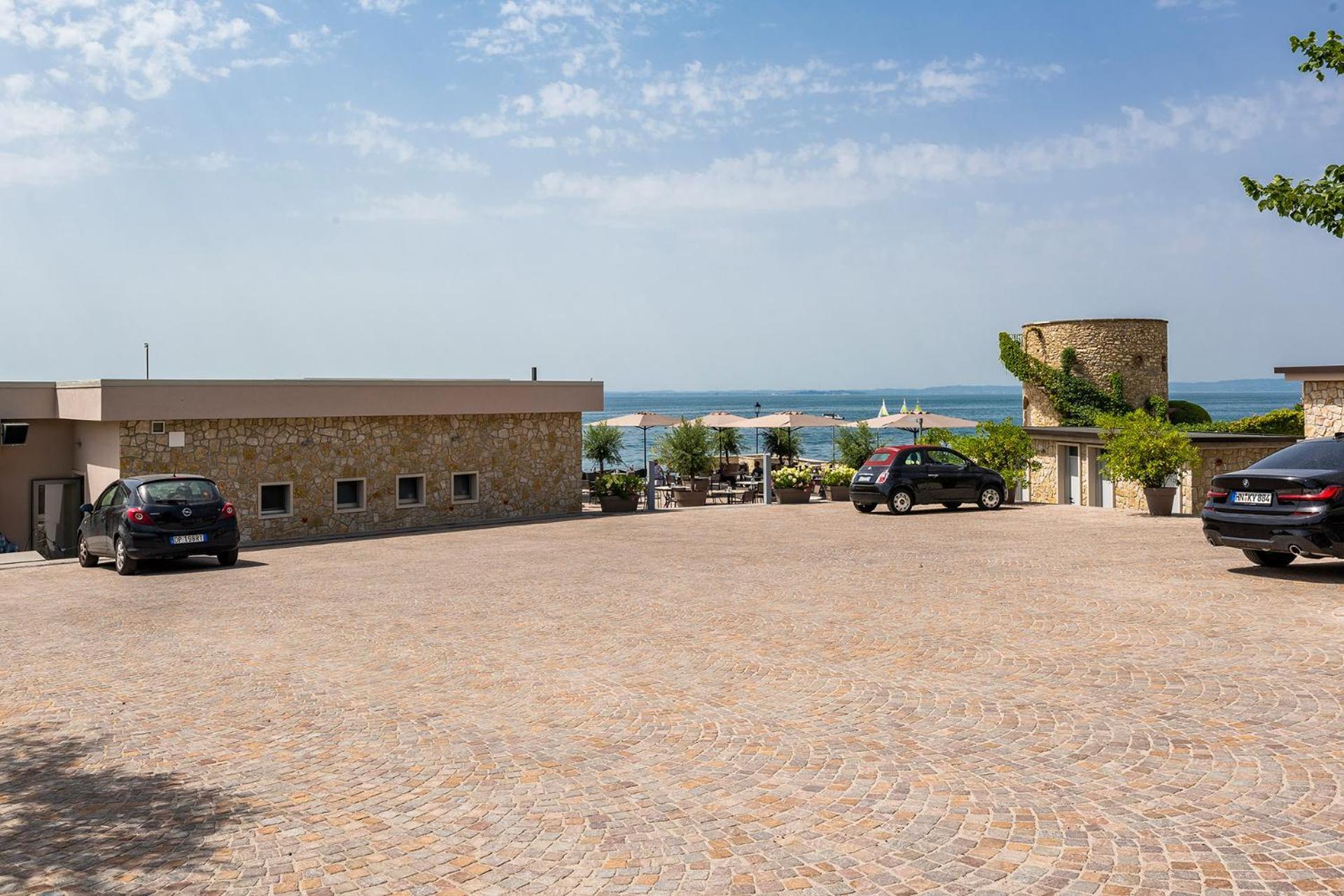 Du Parc 4*
