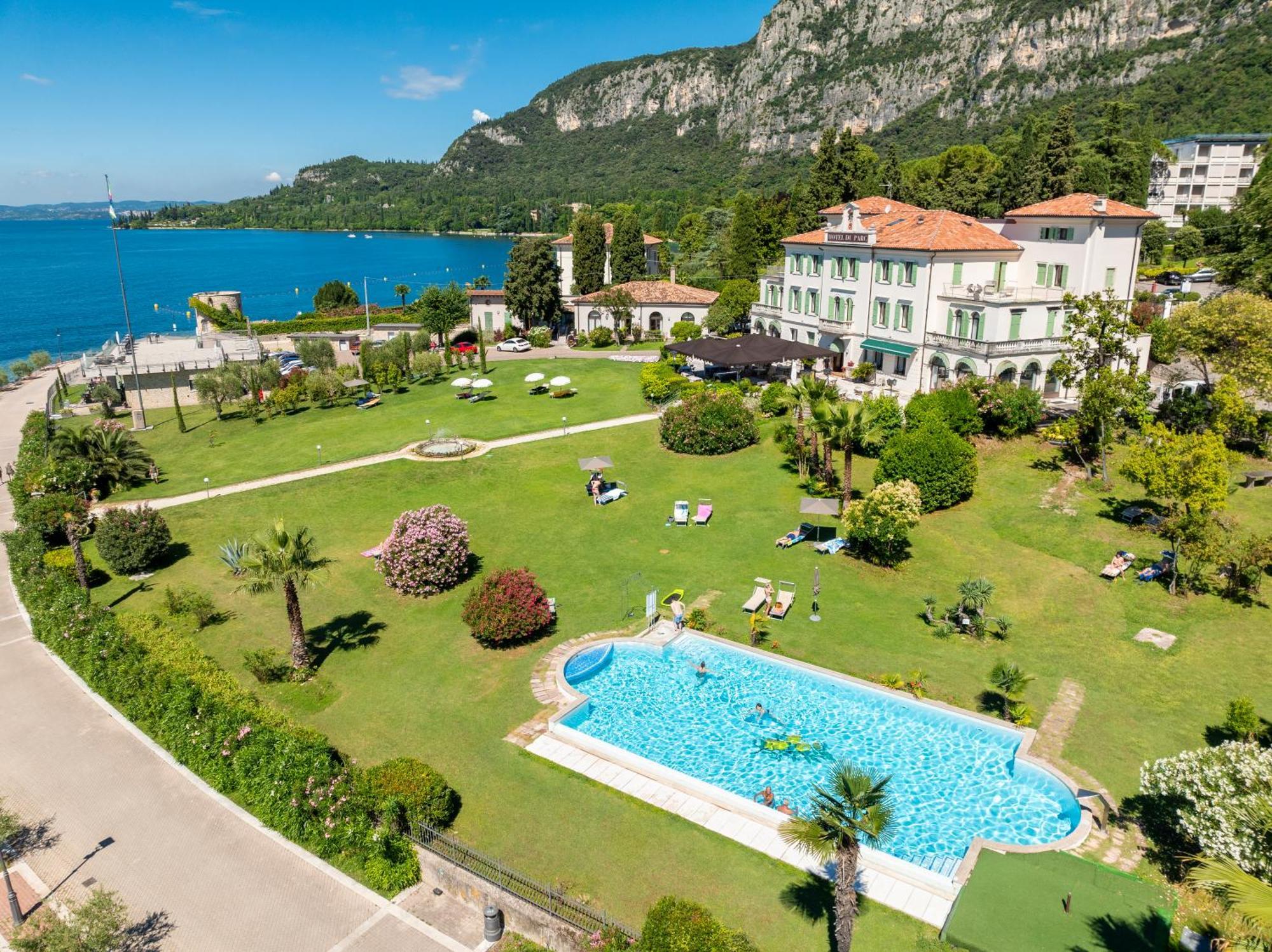 Du Parc 4*