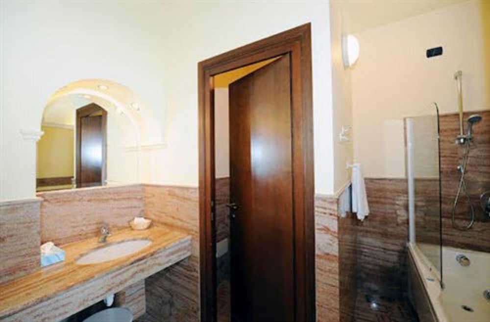 Du Parc Hotel